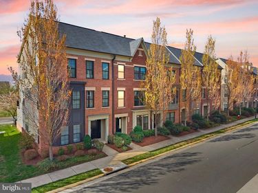 42279 RIGGINS RIDGE TERRACE, BRAMBLETON, VA 20148