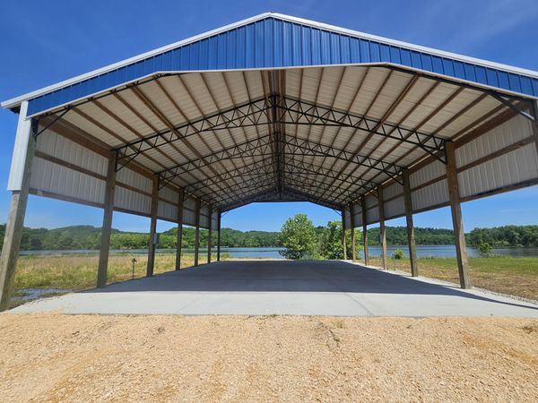 2475 Hardin Bottom River Rd , Clifton, TN 38425