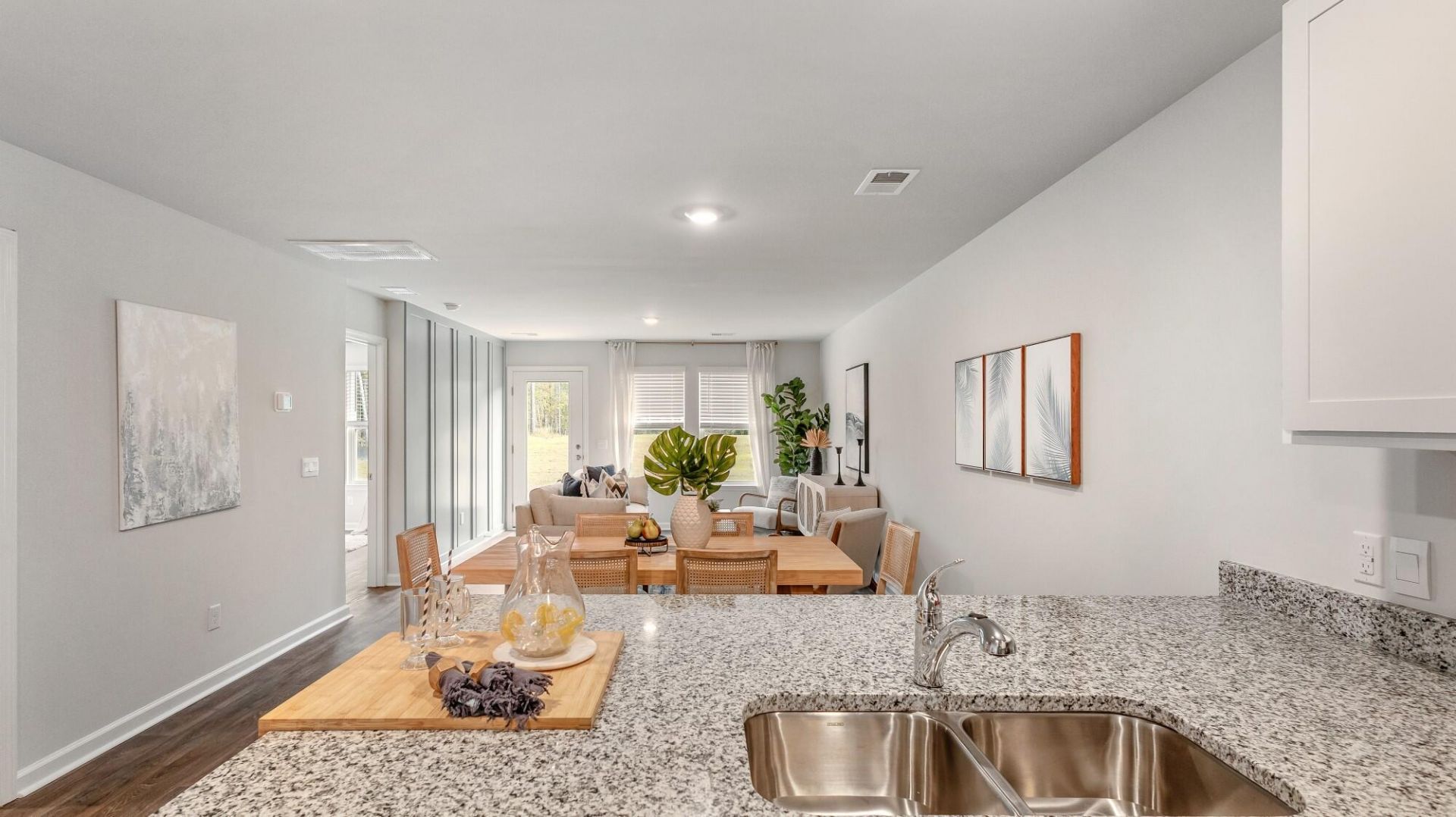 104 Broadstone Drive Photo 17