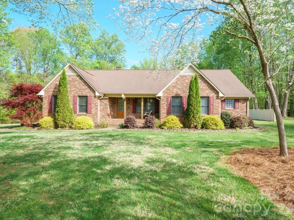 209 Frontier Circle, China Grove, NC 28023