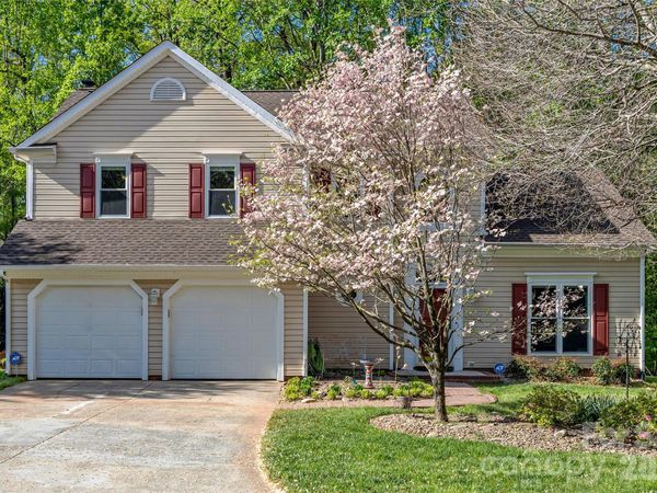 8607 Piccone Brook Lane , Charlotte, NC 28216