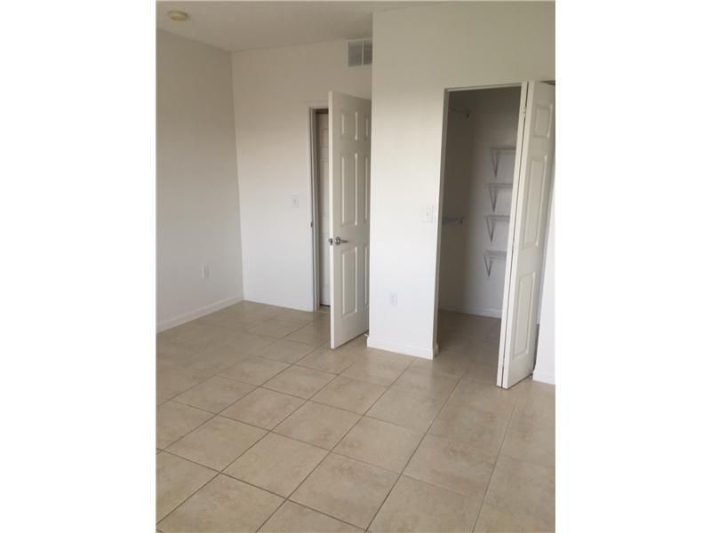 7980 N Nob Hill Road, Unit 205, Tamarac, FL 33321 Photo