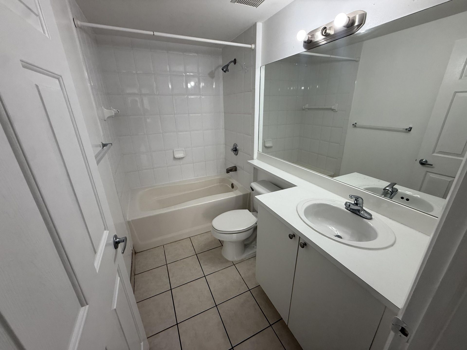 7980 N Nob Hill Road, Unit 205, Tamarac, FL 33321 Photo
