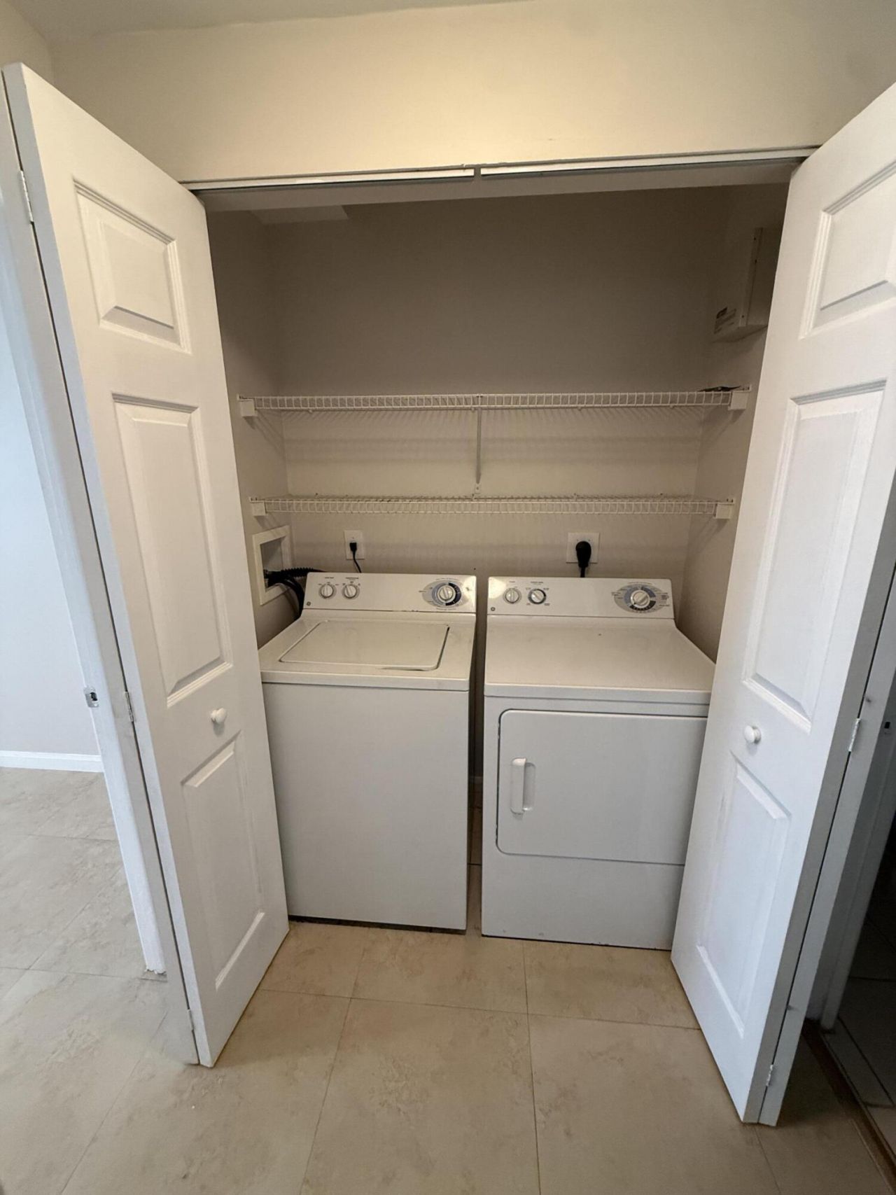 7980 N Nob Hill Road, Unit 205, Tamarac, FL 33321 Photo