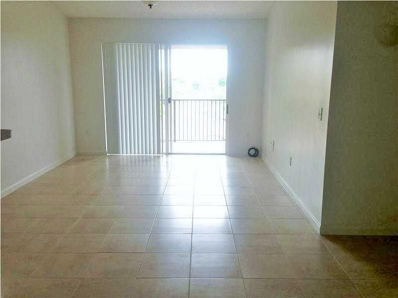 7980 N Nob Hill Road, Unit 205, Tamarac, FL 33321 Photo