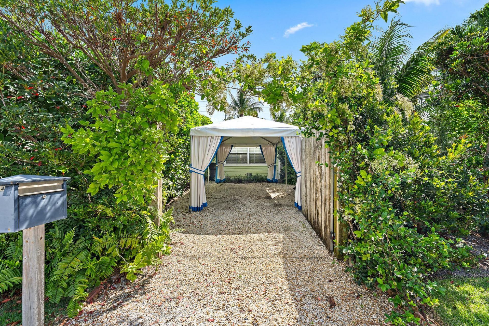 7704 Martin Avenue, West Palm Beach, FL 33405 Photo