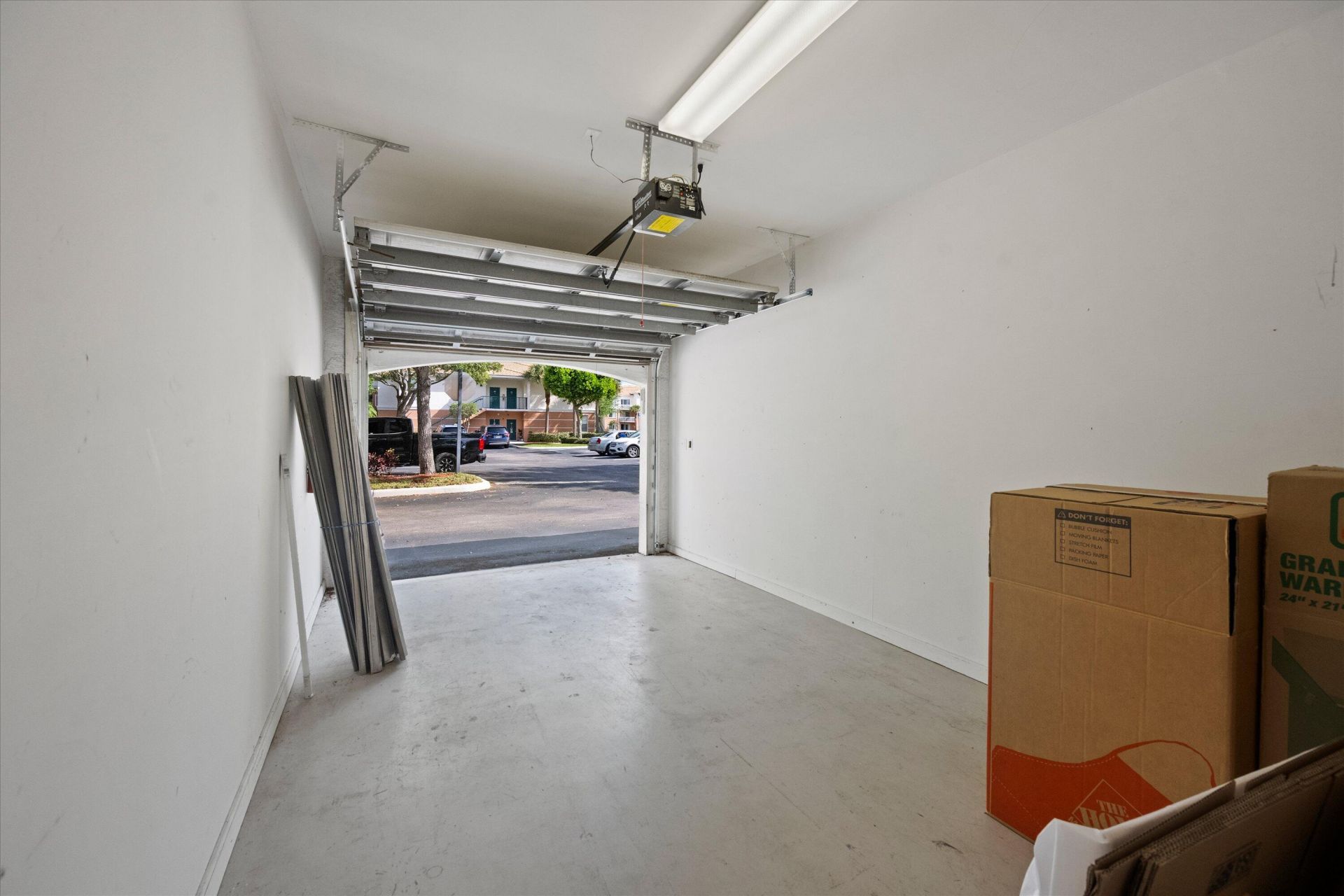 10203 Myrtlewood Circle W, Palm Beach Gardens, FL 33418 Photo