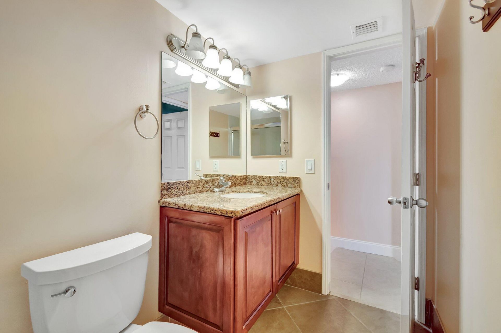 1915 Lavers Circle, Unit E-303, Delray Beach, FL 33444 Photo