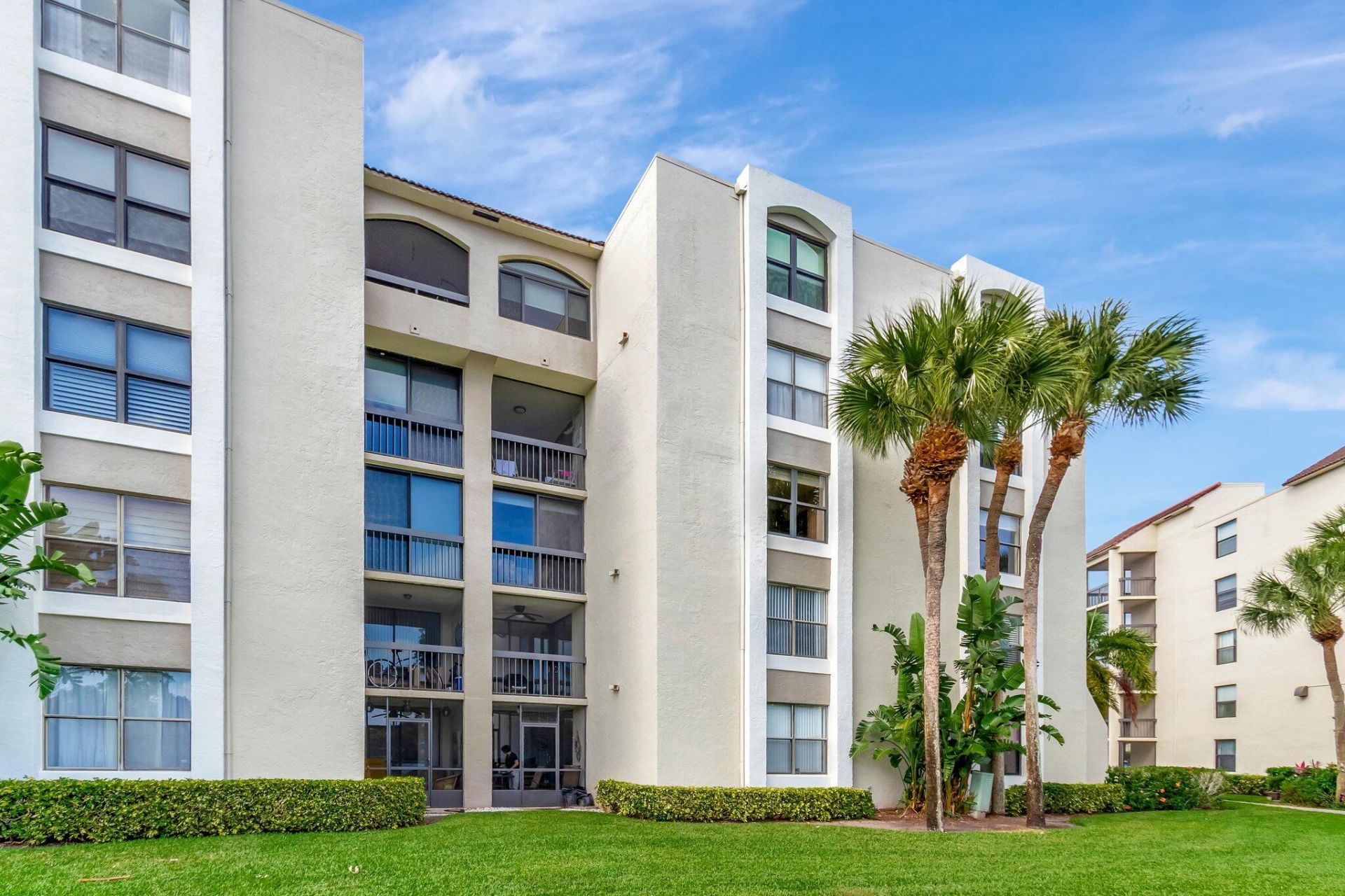 1915 Lavers Circle, Unit E-303, Delray Beach, FL 33444 Photo