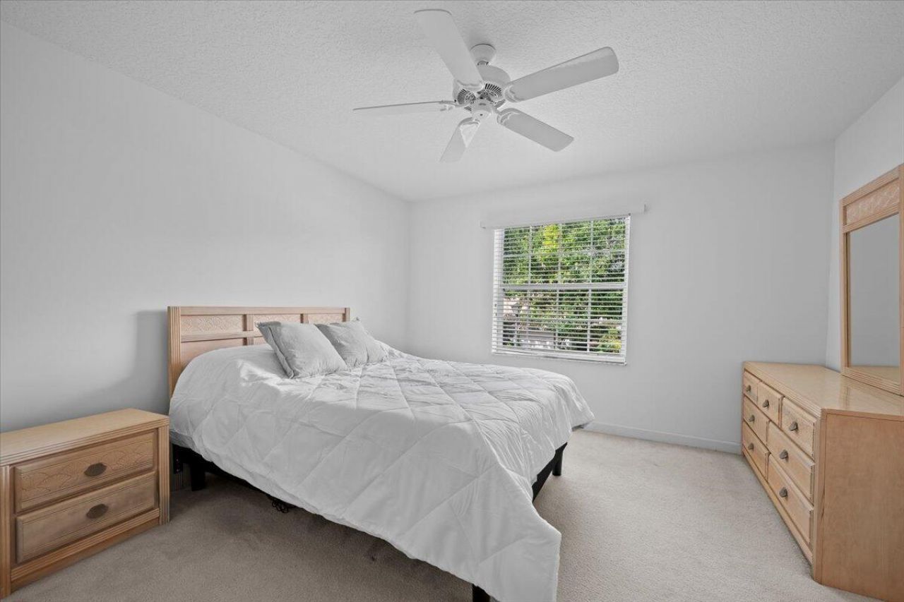 484 Otter Lane N, Jupiter, FL 33458 Photo