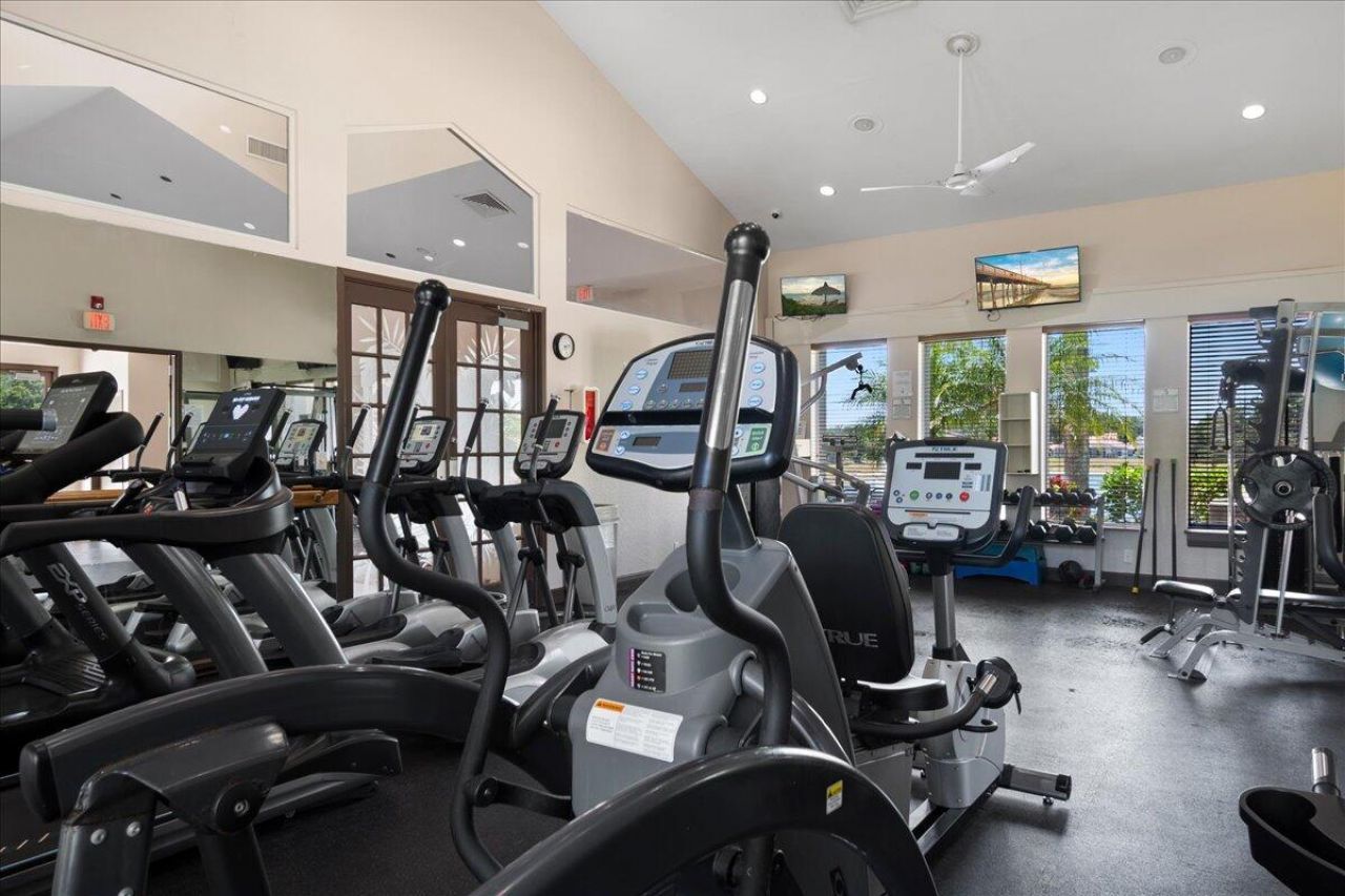 484 Otter Lane N, Jupiter, FL 33458 Photo