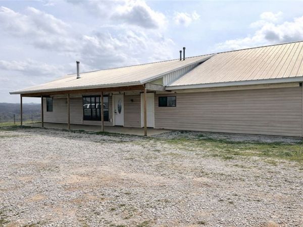 488 Madison 6606, Huntsville, AR 72740
