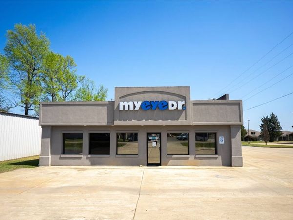 208 Morrow Street , Mena, AR 71953