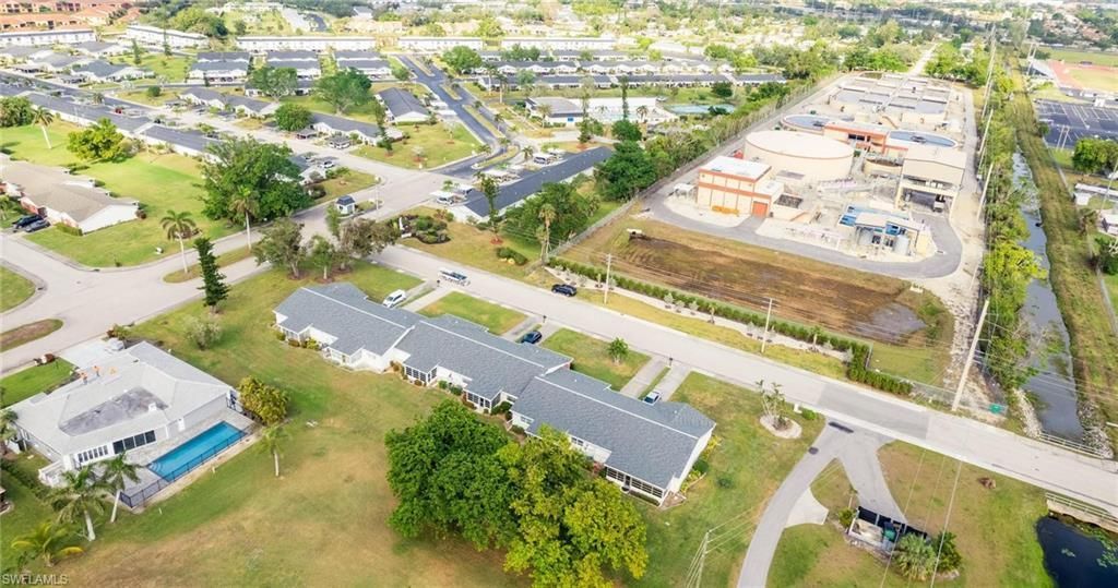 1390 Myerlee Country Club Blvd, Fort Myers, FL 33919 Photo
