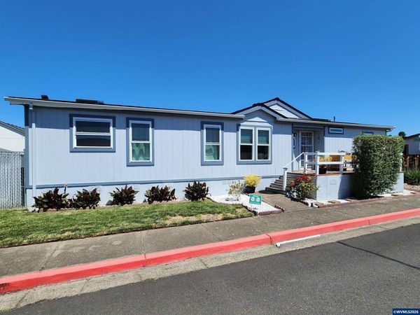3025 Hollyridge Lp NE, Salem, OR 97305