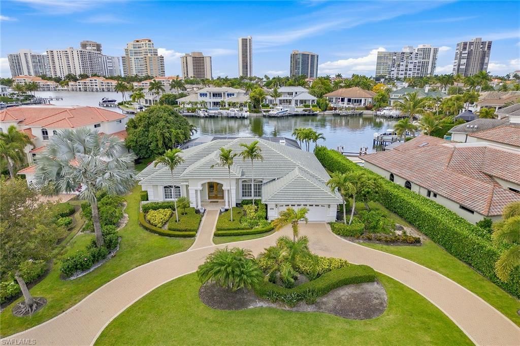 4459 Crayton Rd, Naples, FL 34103 Photo