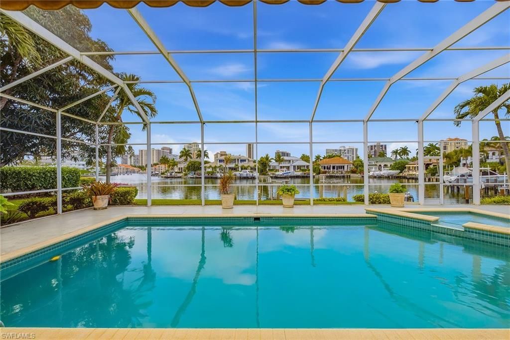 4459 Crayton Rd , Naples, FL 34103 Photo