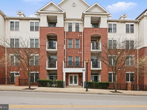 300 W ELM STREET, Unit 2424, CONSHOHOCKEN, PA 19428