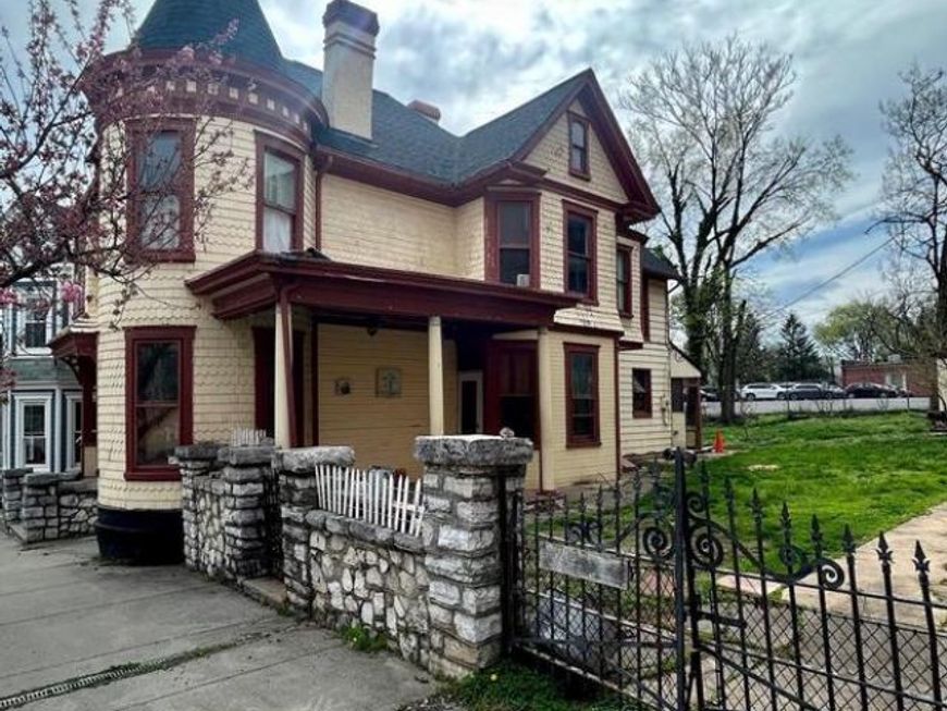 209 S Maple Avenue, Martinsburg, WV 25401 Main Photo