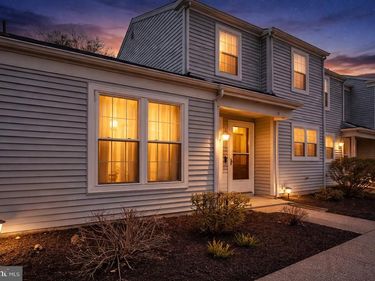 511 CAMBRIDGE COURT, PALMYRA, PA 17078