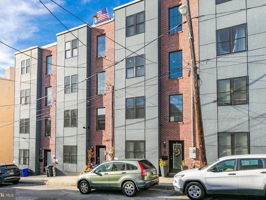 112 Kingsley Street, Philadelphia, PA 19127 Main Photo