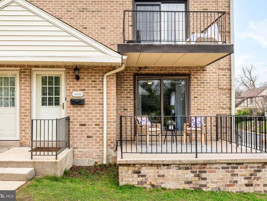 312 Windsor Avenue, Unit 312-B, Narberth, PA 19072 Main Photo