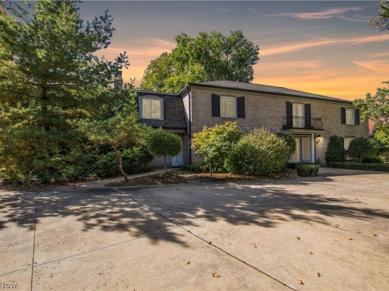 18220 Parkland Drive, Shaker Heights, OH 44122 Photo 1