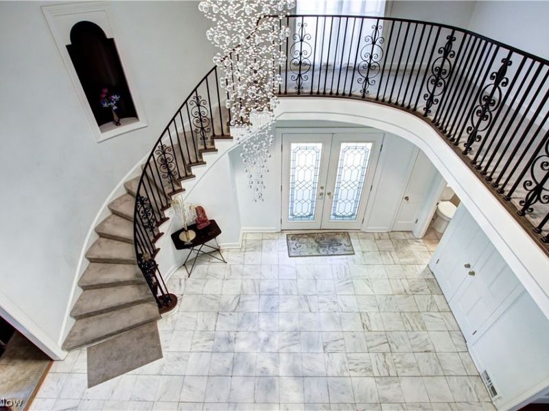 18220 Parkland Drive, Shaker Heights, OH 44122 Photo 14