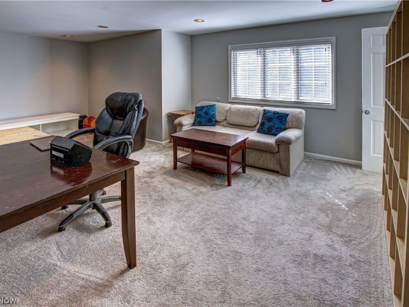 18220 Parkland Drive, Shaker Heights, OH 44122 Photo 17