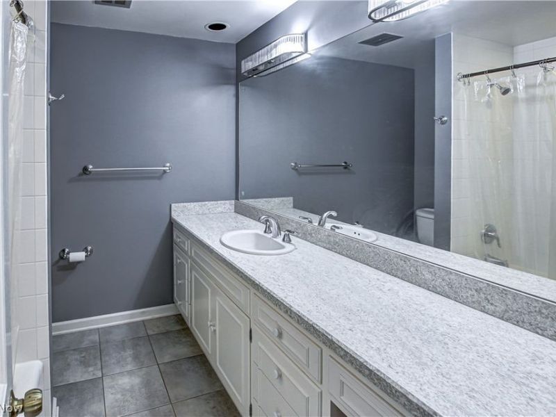 18220 Parkland Drive, Shaker Heights, OH 44122 Photo 19