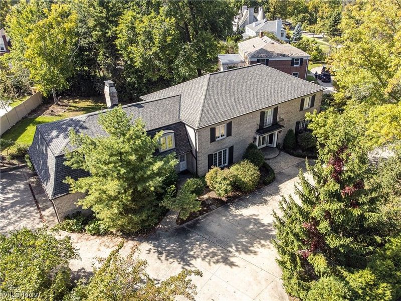 18220 Parkland Drive, Shaker Heights, OH 44122 Photo 8