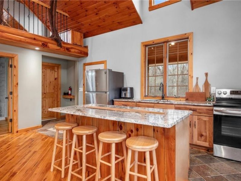 19462 Kansas Road, Salesville, OH 43778 Photo 10