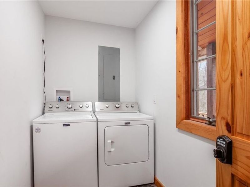 19462 Kansas Road, Salesville, OH 43778 Photo 19