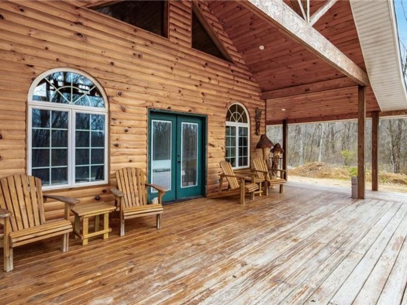 19462 Kansas Road, Salesville, OH 43778 Photo 3