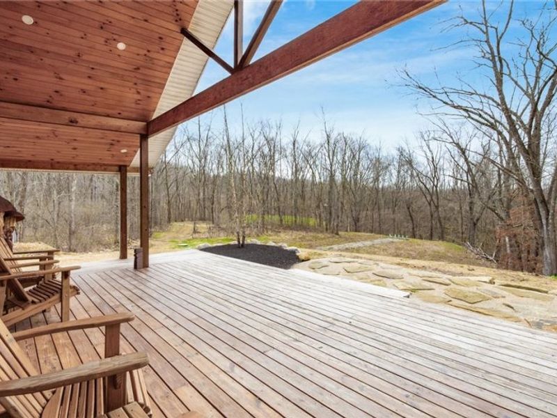 19462 Kansas Road, Salesville, OH 43778 Photo 5