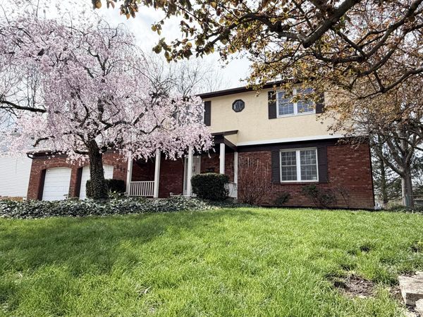 647 Mohican Way , Westerville, OH 43081