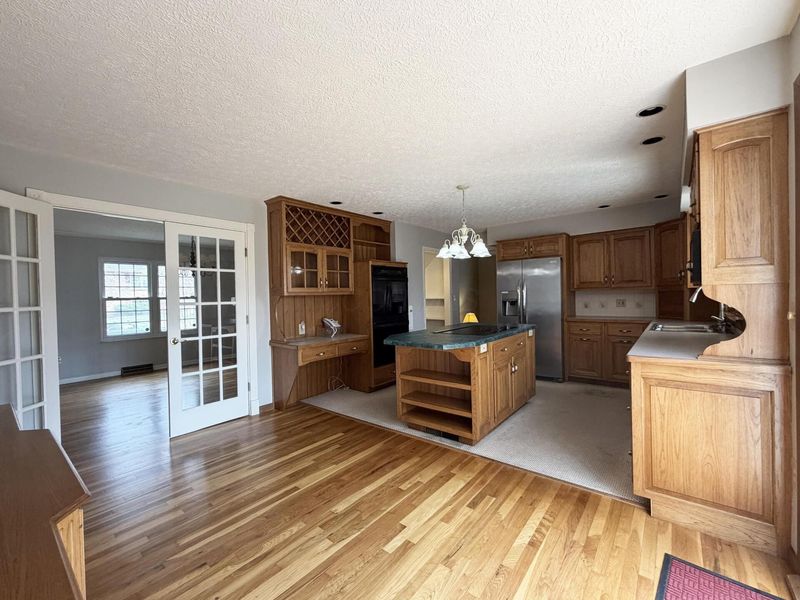 647 Mohican Way , Westerville, OH 43081 Photo 6