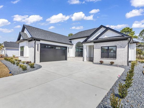 1101 Cycad Dr., Myrtle Beach, SC 29579