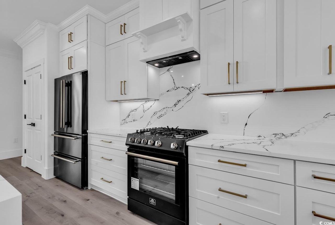 1101 Cycad Dr.  Photo 12