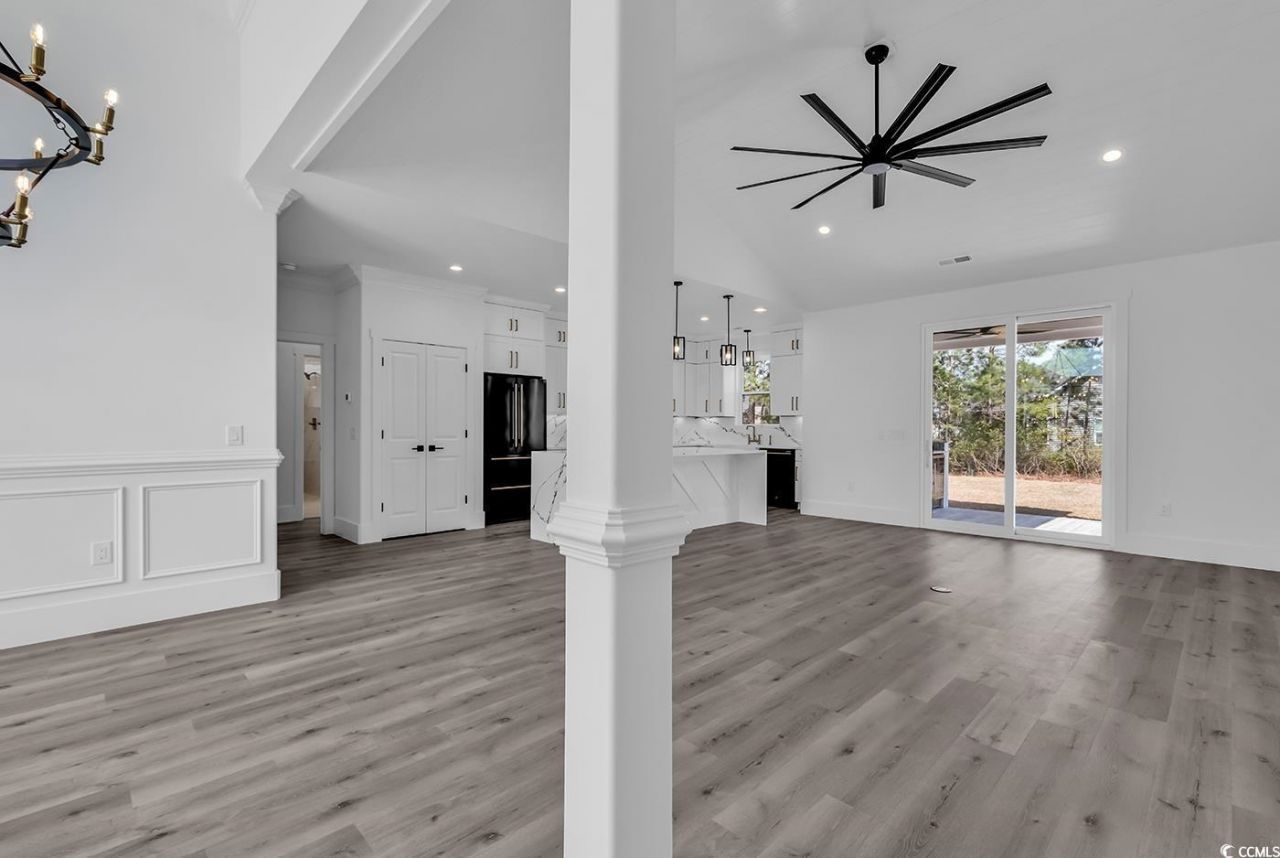 1101 Cycad Dr.  Photo 6