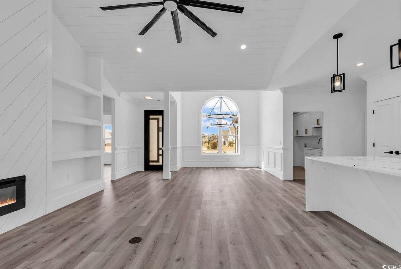 1101 Cycad Dr.  Photo 8