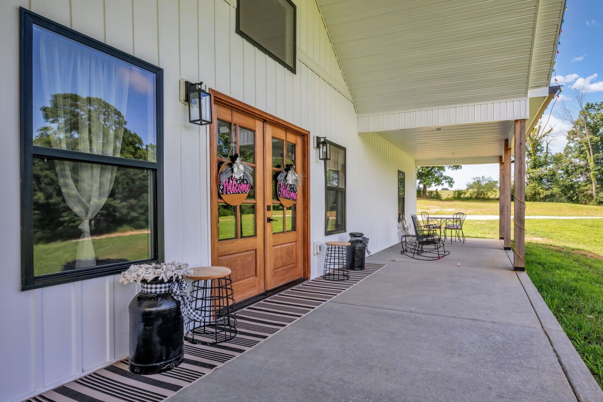 454 Gum Branch Rd, Burns, TN 37029 Main Photo