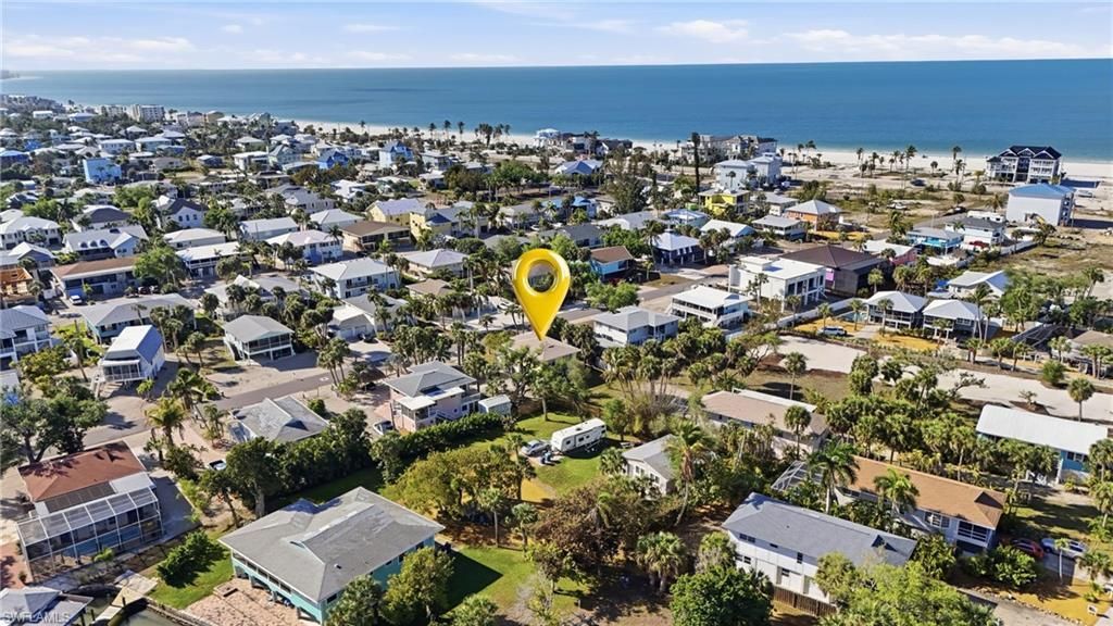 123 Andre Mar Dr, Fort Myers Beach, FL 33931 Photo