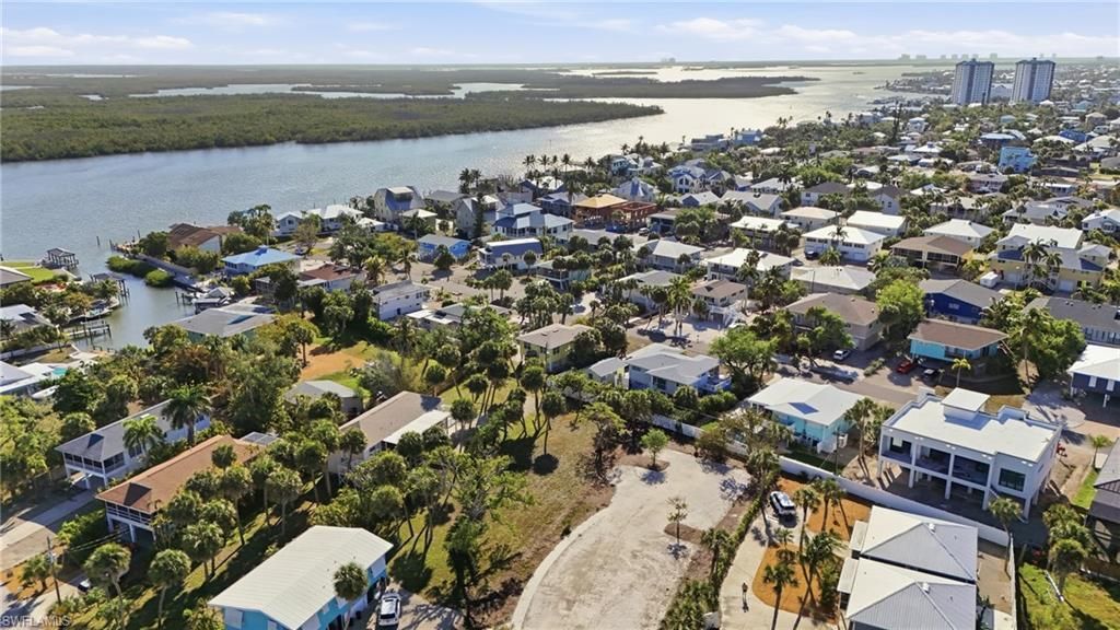 123 Andre Mar Dr, Fort Myers Beach, FL 33931 Photo