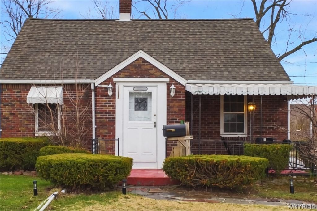 4305 Union Road, Buffalo, NY 14225 Main Photo