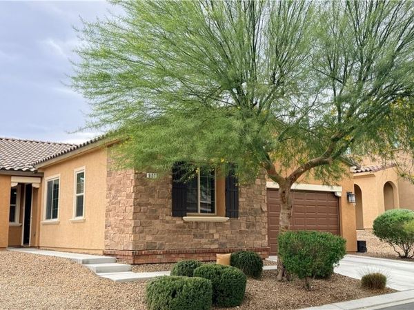 821 Fox Mountain Court, North Las Vegas, NV 89084