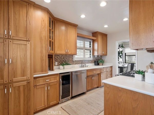 1715 245, Lomita, CA 90717