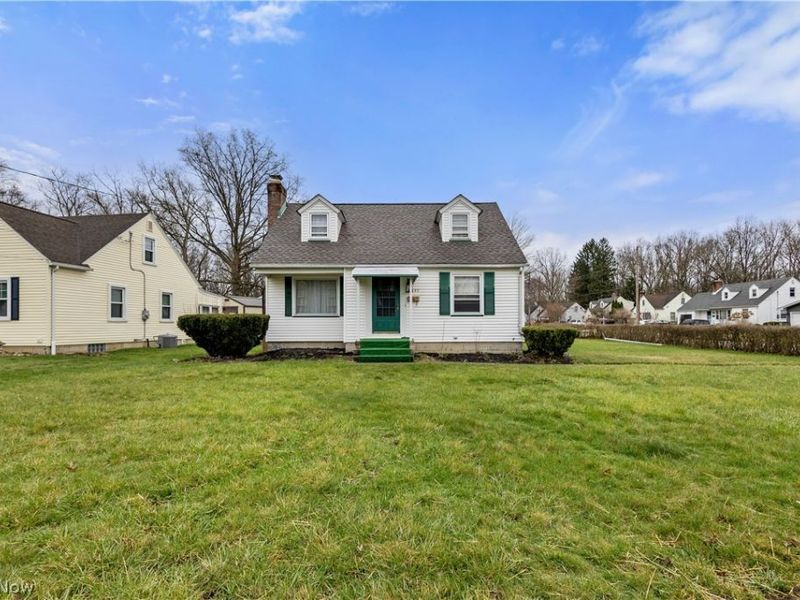 2249 Coleman Drive, Youngstown, OH 44511 Photo 1