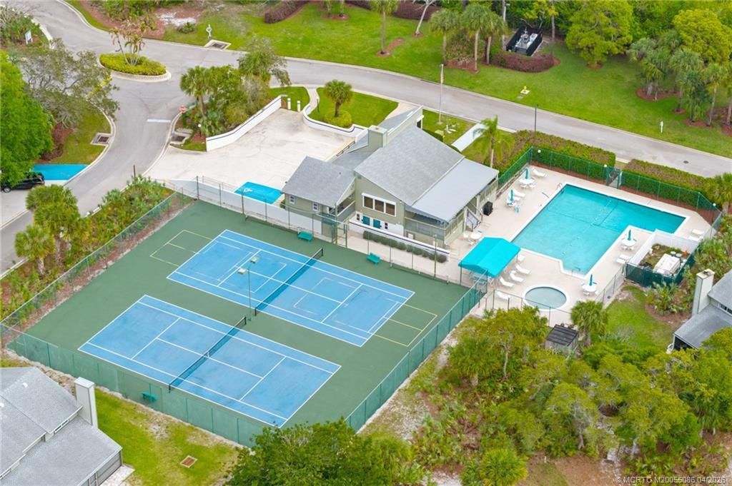 3289 NE Holly Creek Drive, Jensen Beach, FL 34957 Photo