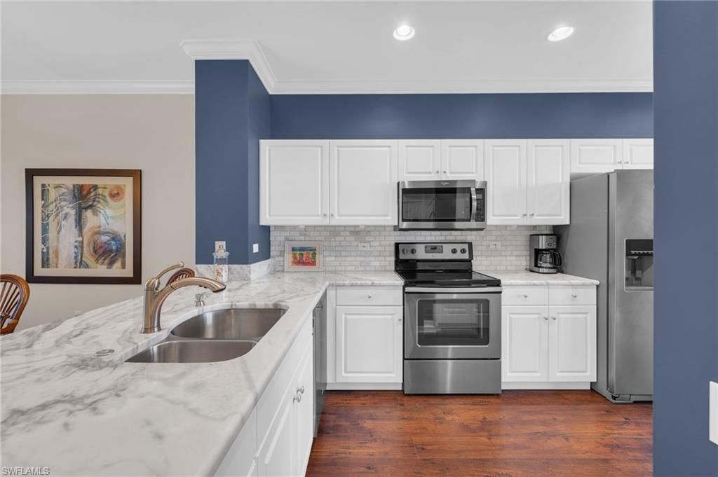 8253 Parkstone Pl, Unit 106, Naples, FL 34120 Photo